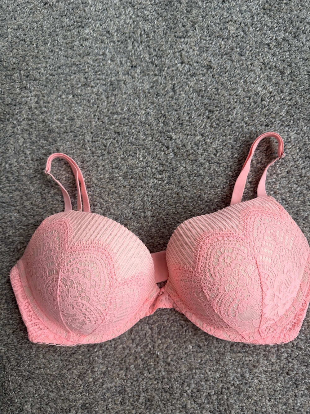 Victoria's Secret Pink Lace Padded Push-Up Bra
